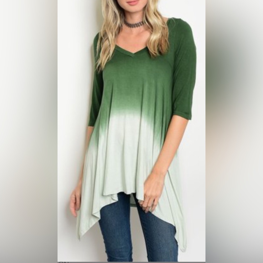 Size large Lani California green/white tunic